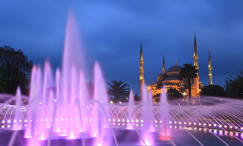 a view of blue mosque in sultanahmet istanbul, included in our land, sea, and history tour package